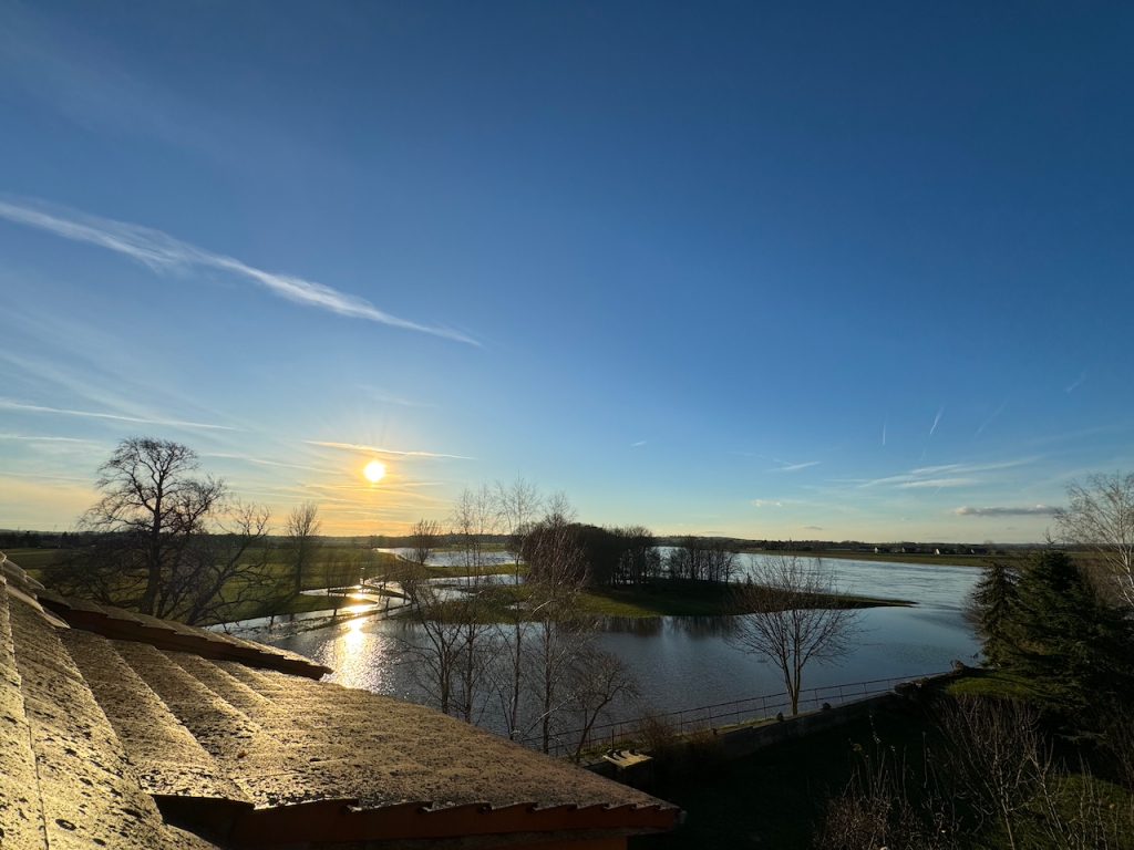 Documentation of the high water of the Elbe river between christmas and New Year’s Eve